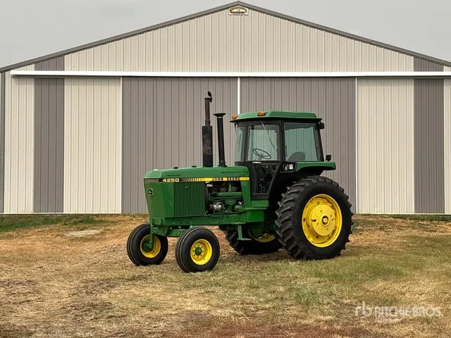 1985 John Deere 4250 2WD Tractor