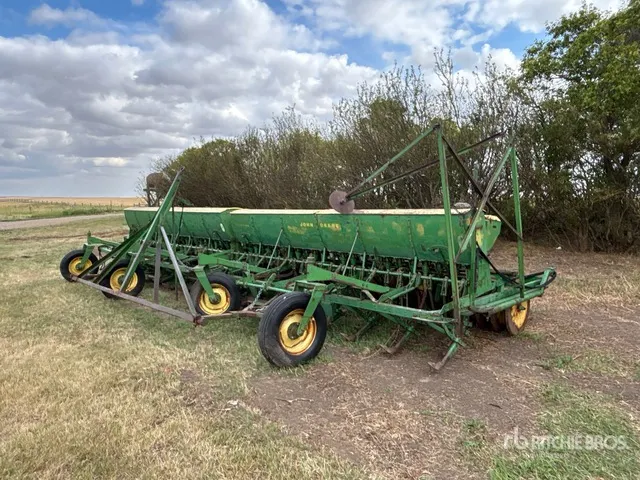 John Deere Hoe Drill