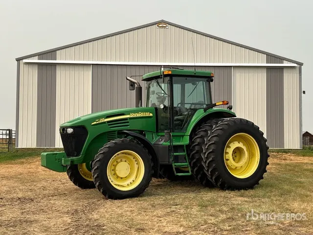 2004 John Deere 7920 4WD Tractor