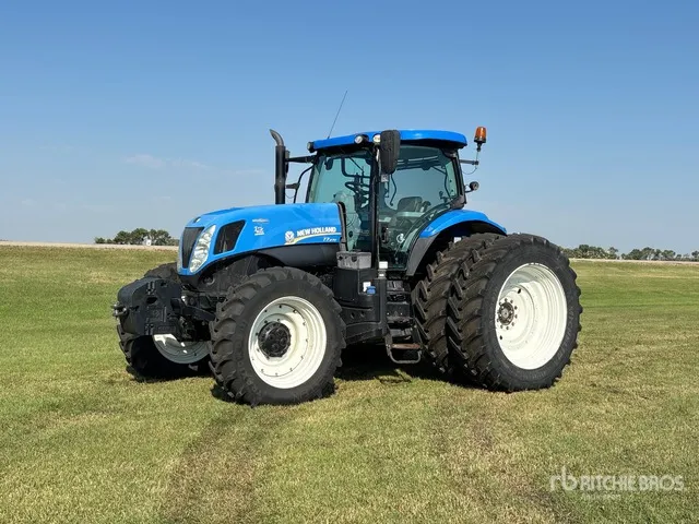 2015 New Holland T7.270 4WD Tractor