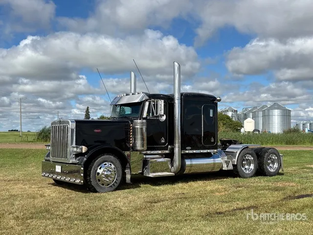 2003 Peterbilt 379 6x4 T/A Sleeper Truck Tractor