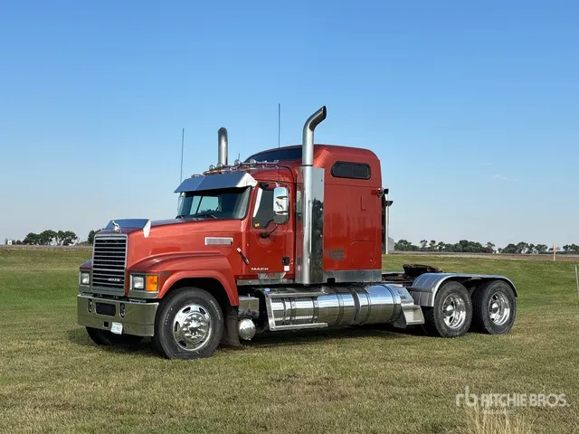 2013 Mack CHU613 6x4 T/A Sleeper Truck Tractor