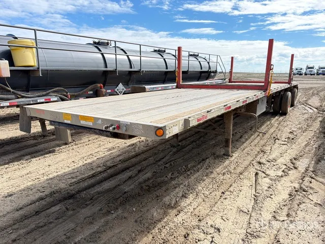 2015 Utility FS2CHA 48 ft T/A Spread Axle Flatbed Trailer