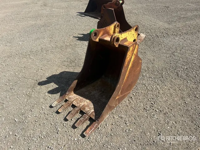 Cat 416 24 in Backhoe Attachment