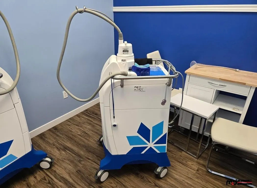 ZELTIQ CoolSculpting Breeze System
UNRESERVED