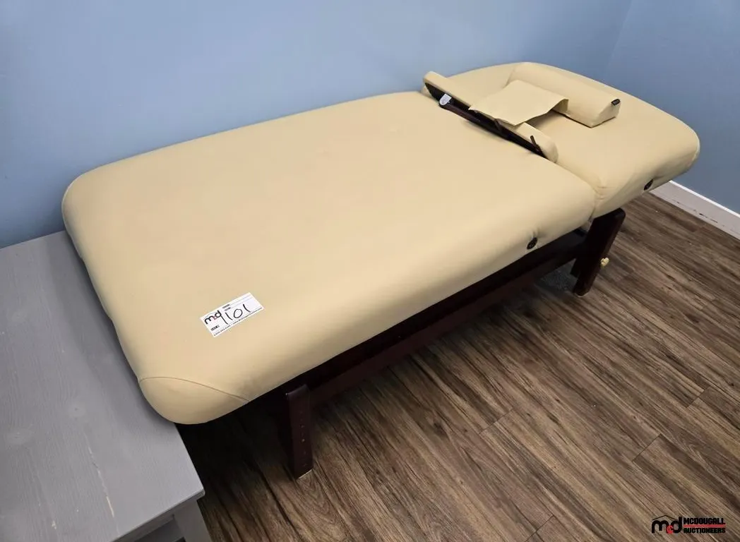 Adjustable Massage Treatment Table
UNRESERVED