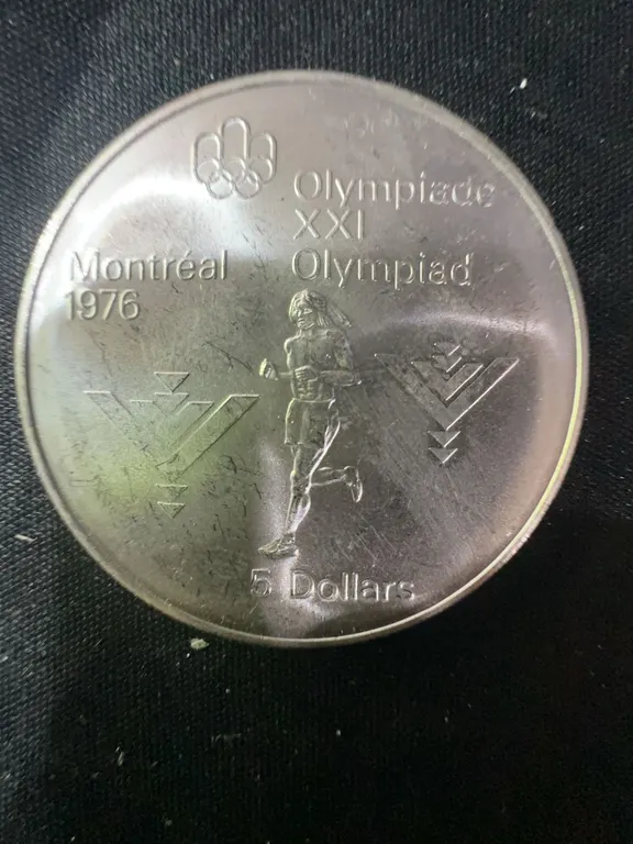 1976 Montreal Olympics $5 .925 Sterling Silver Coin 24.3g