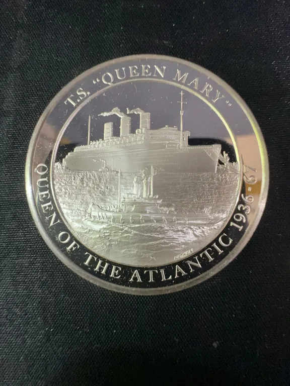 Queen Mary T.S. "Queen of the Atlantic" .925 Sterling Silver Coin, Mountbatten Series