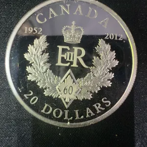 2012 Canada $20 Queen Elizabeth II Diamond Jubilee .9999 Fine Silver 32g Coin