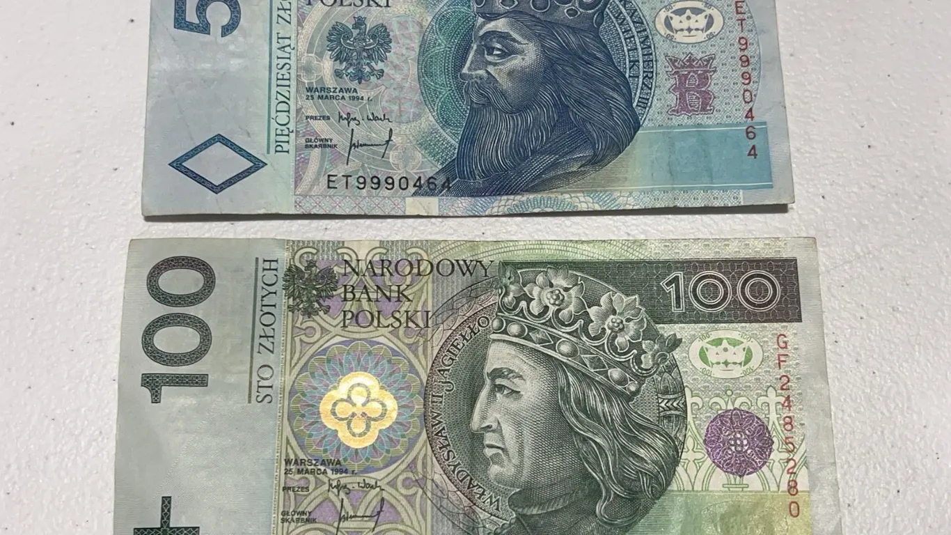 Poland 50 and 100 Zlotych Banknotes Narodowy Bank Polski