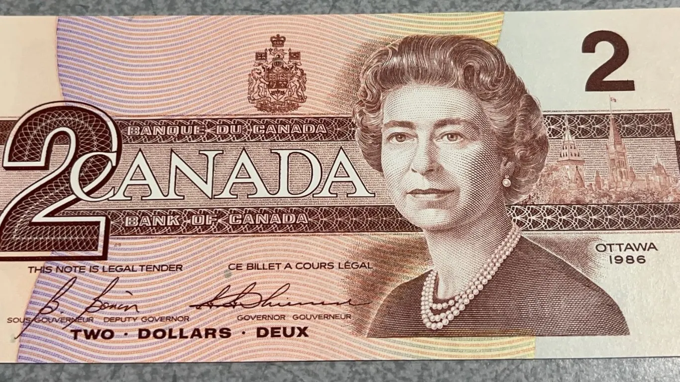 1986 Canadian $2 Dollar Banknote - EGR6887801