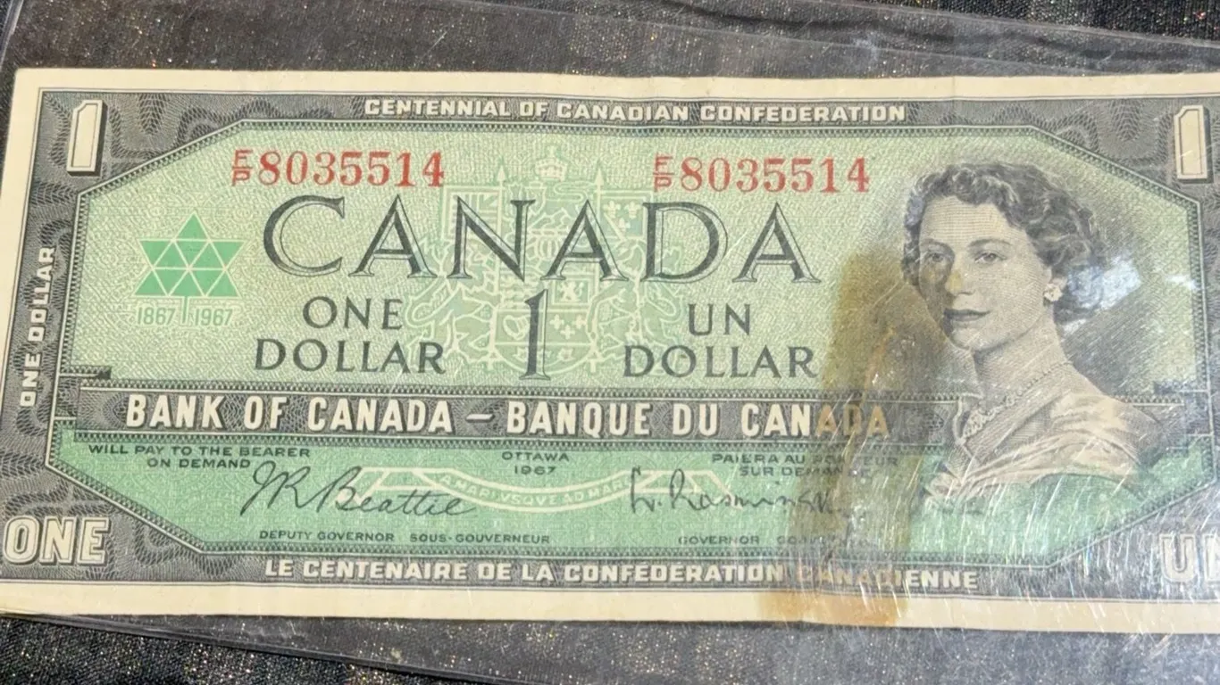 1967 Bank of Canada Centennial One Dollar Note E8035514