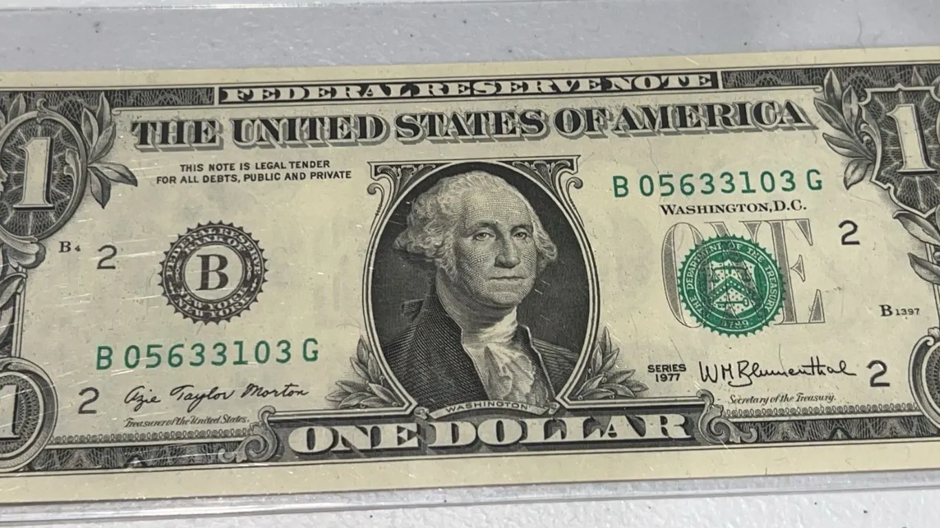 1977 US One Dollar Federal Reserve Note B05633103G