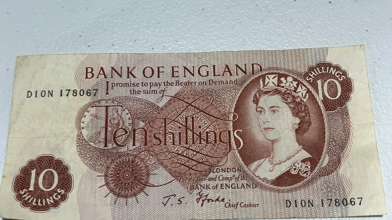 Bank of England Ten Shillings Note, Queen Elizabeth II