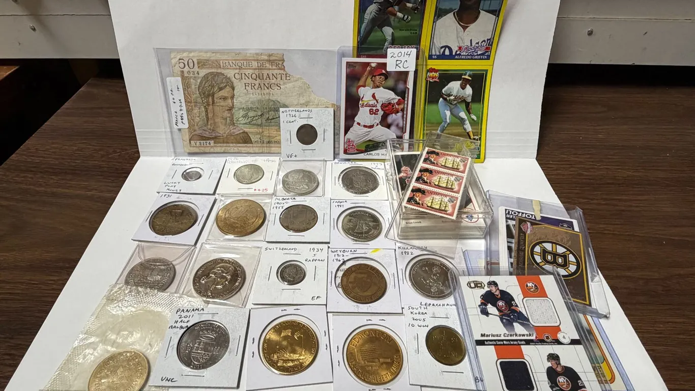 Misc. Lot of Tokens, Foreign Currency, Hockey Cards, etc.