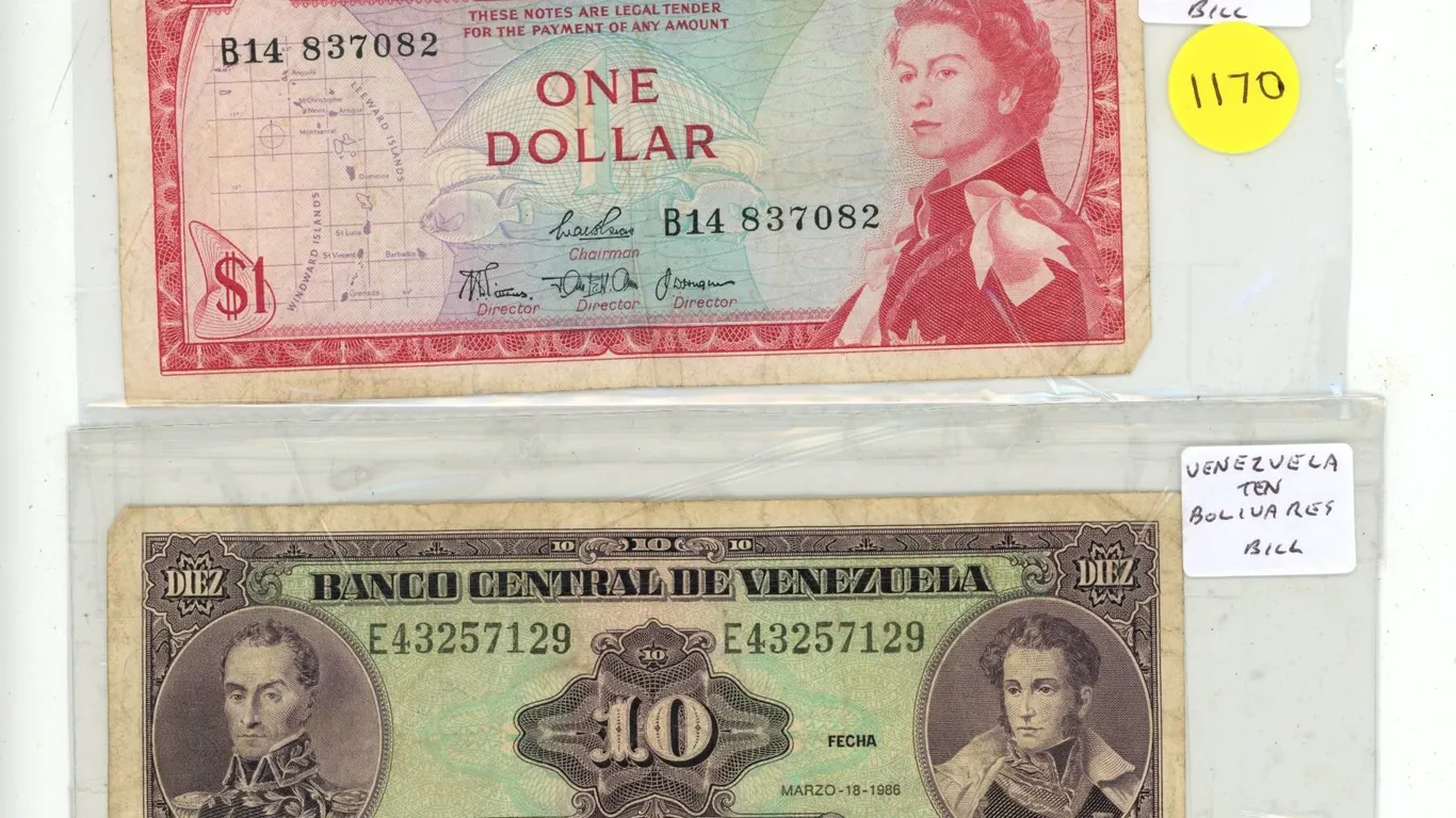 (2) Foreign Bank Notes – East Caribbean One Dollar, Venezuela Ten Bolivares