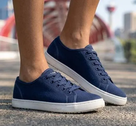 Skechers Swift Fit Navy Sneakers Size 6