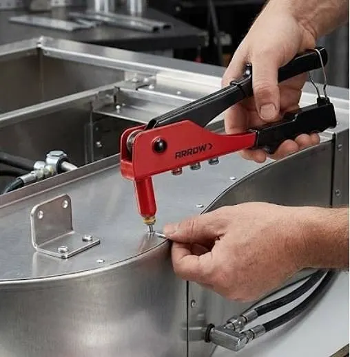 Arrow RH200S Rivet Tool with 4 Nose Pieces