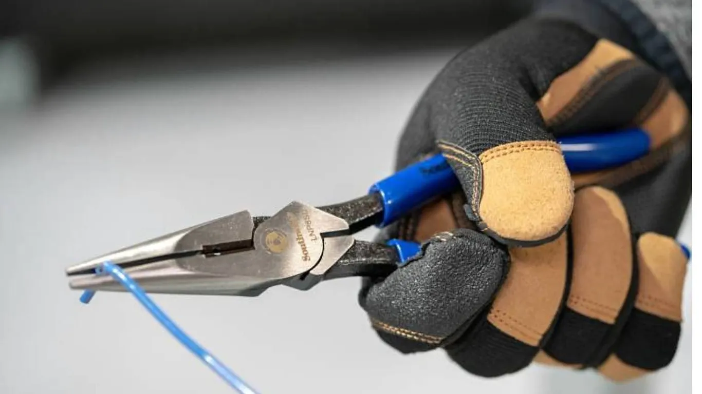 Southwire 8" Heavy Duty Long Nose Pliers