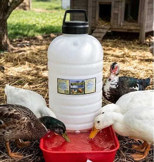 Farm-Tuff 7 Gallon Poultry Waterer