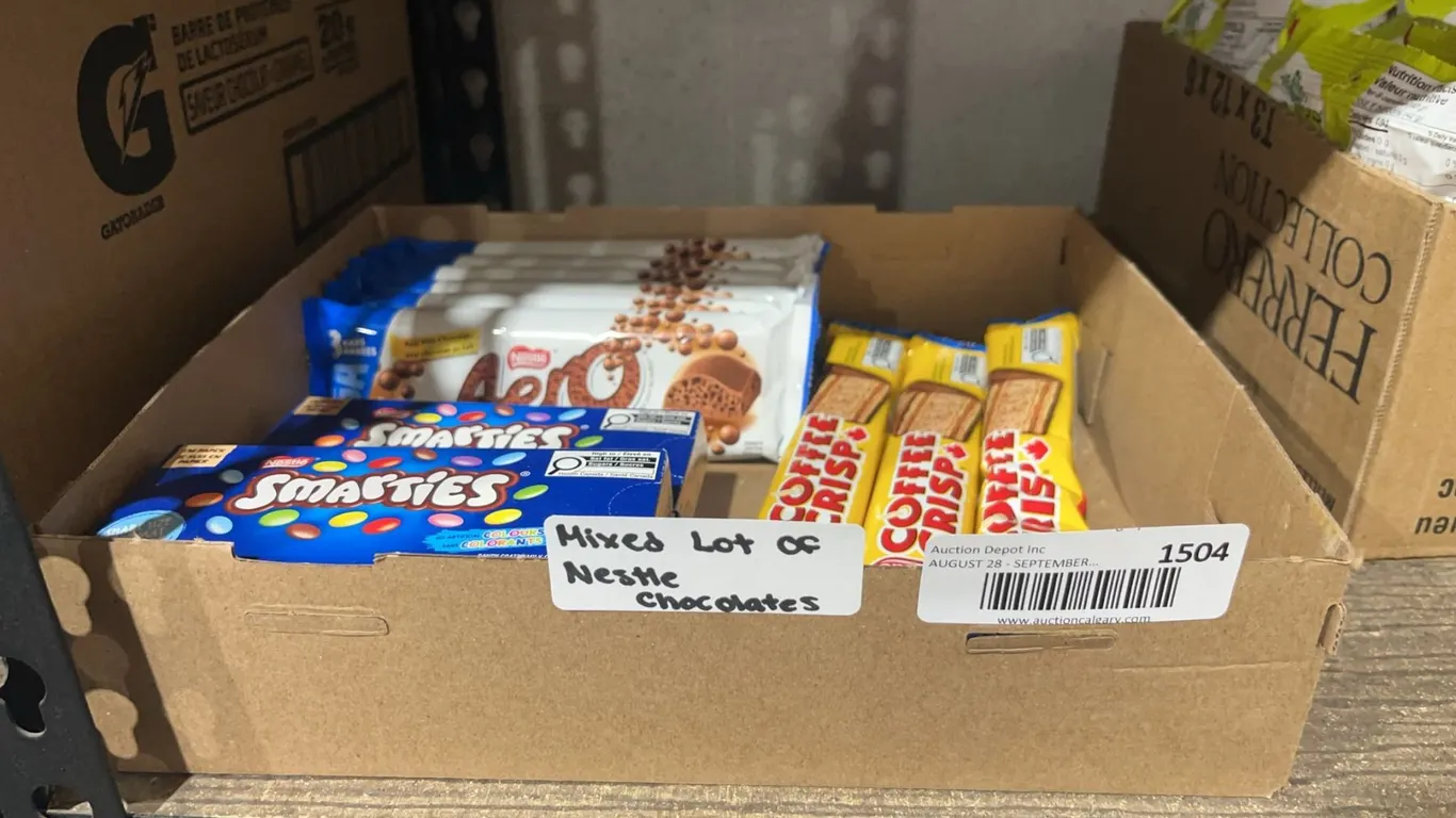 Box of Assorted Nestle Chocolate Bars