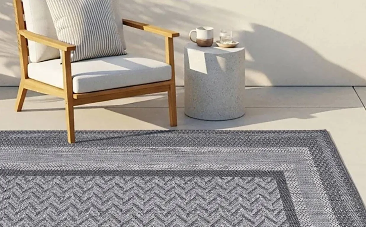 Gertmenian Toscana Indoor/Outdoor Rug 31x60"
