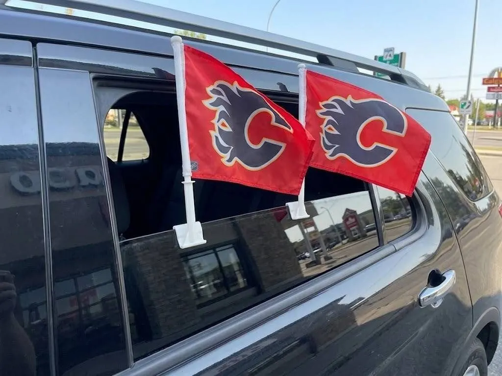 Calgary Flames NHL Car Flags, Set of 2
