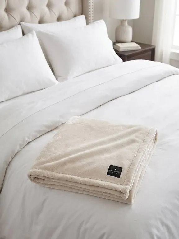 Kate Spade New York Plush Throw Blanket