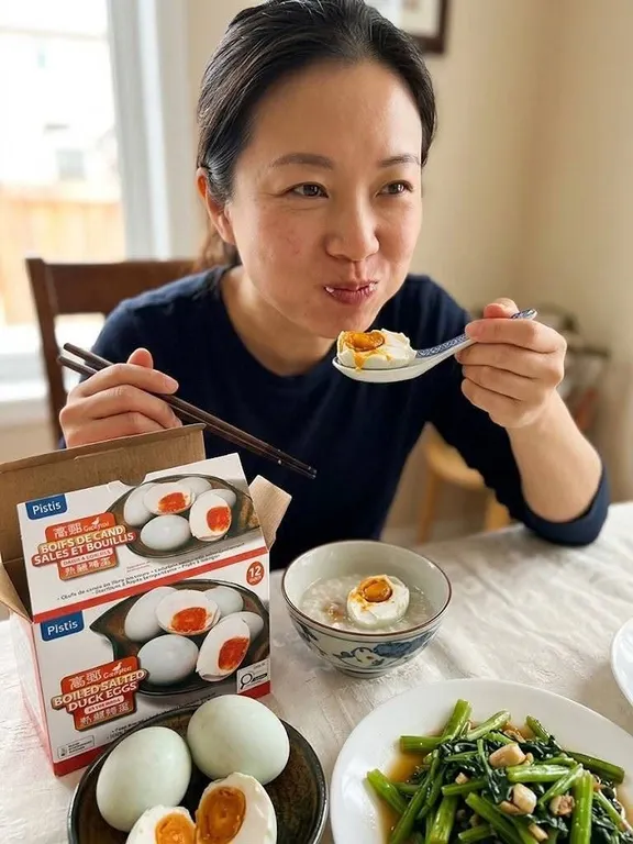 Pistis Boiled Salted Duck Eggs 12 Pack