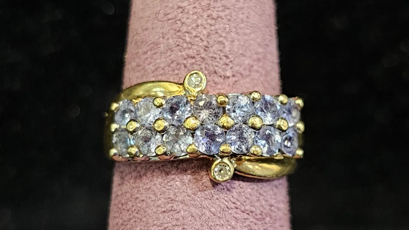 14K GOLD TANZANITE & DIAMOND RING - SIZE 4.75