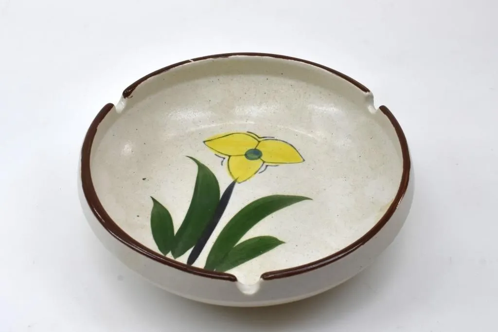 CERAMIC FLORAL ASHTRAY