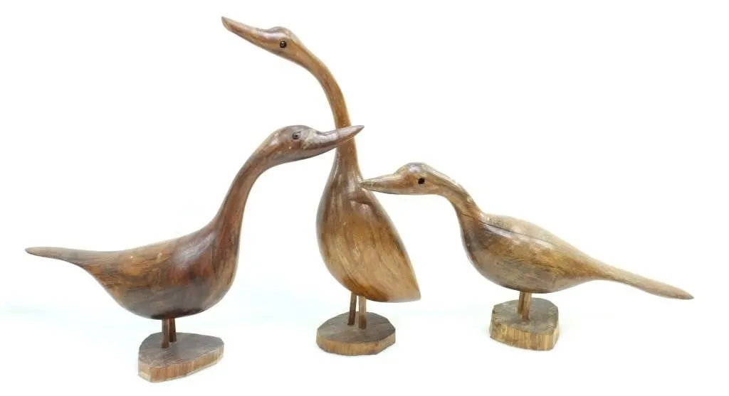3 CARVED WOODEN HUMMINGBIRD FIGURES JAMAICA