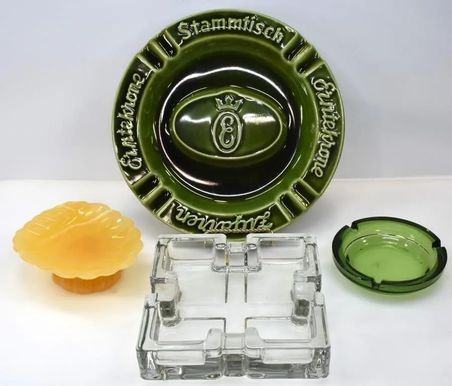 CERAMIC, GLASS, & RESIN ASHTRAYS