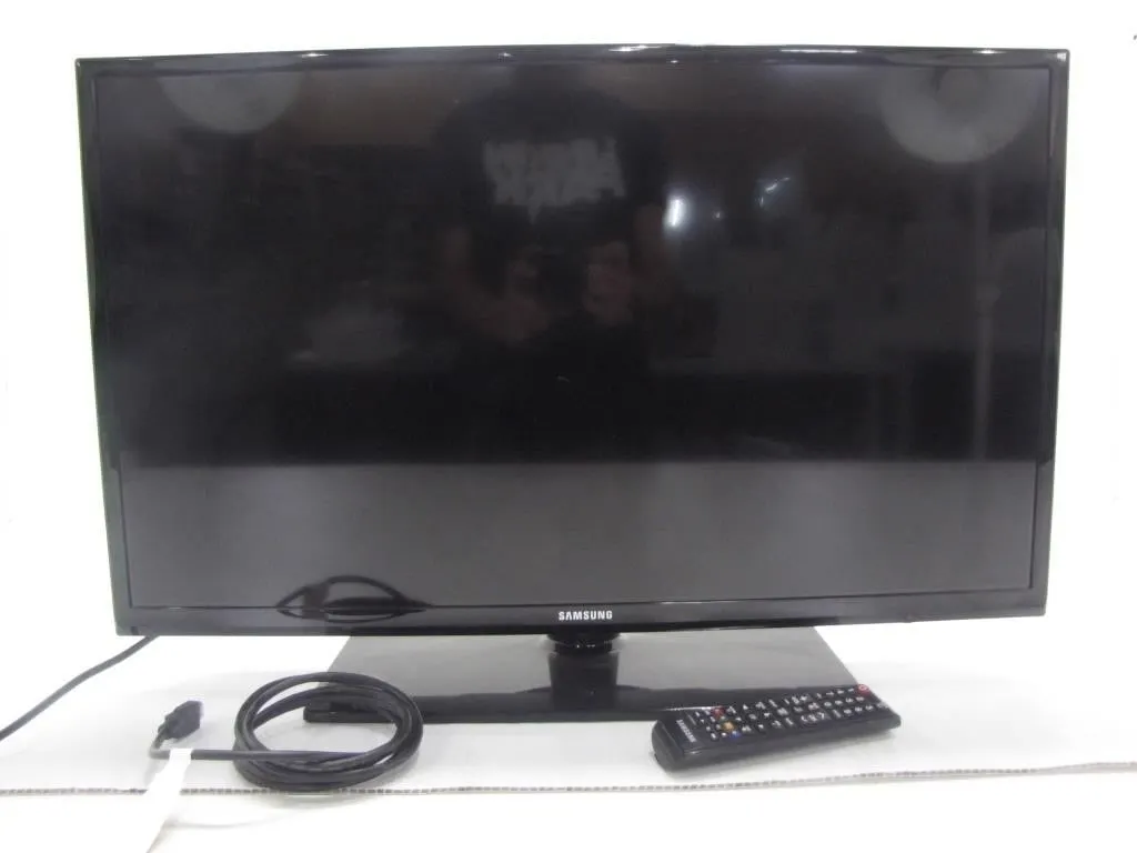 SAMSUNG UN32EH4003F 32" 720p 60Hz HD TV