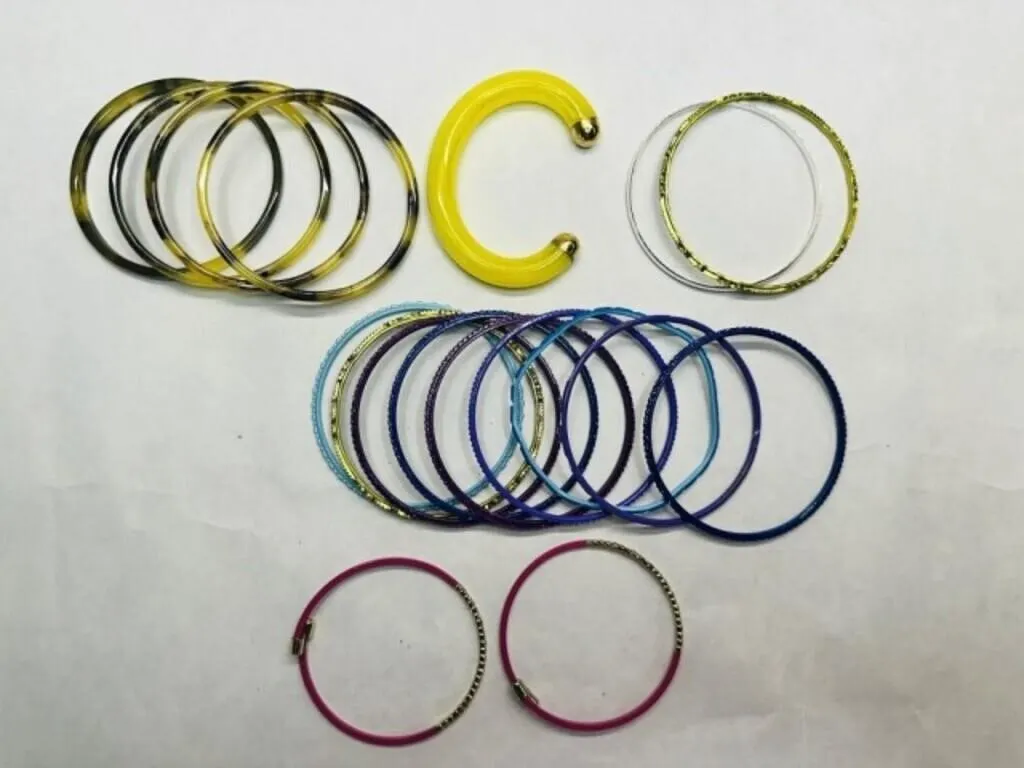 Bangle Bracelets several sets, metal Plastic, 1