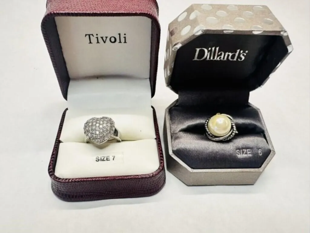 Fashion Cocktail Rings & Presentation Box look at