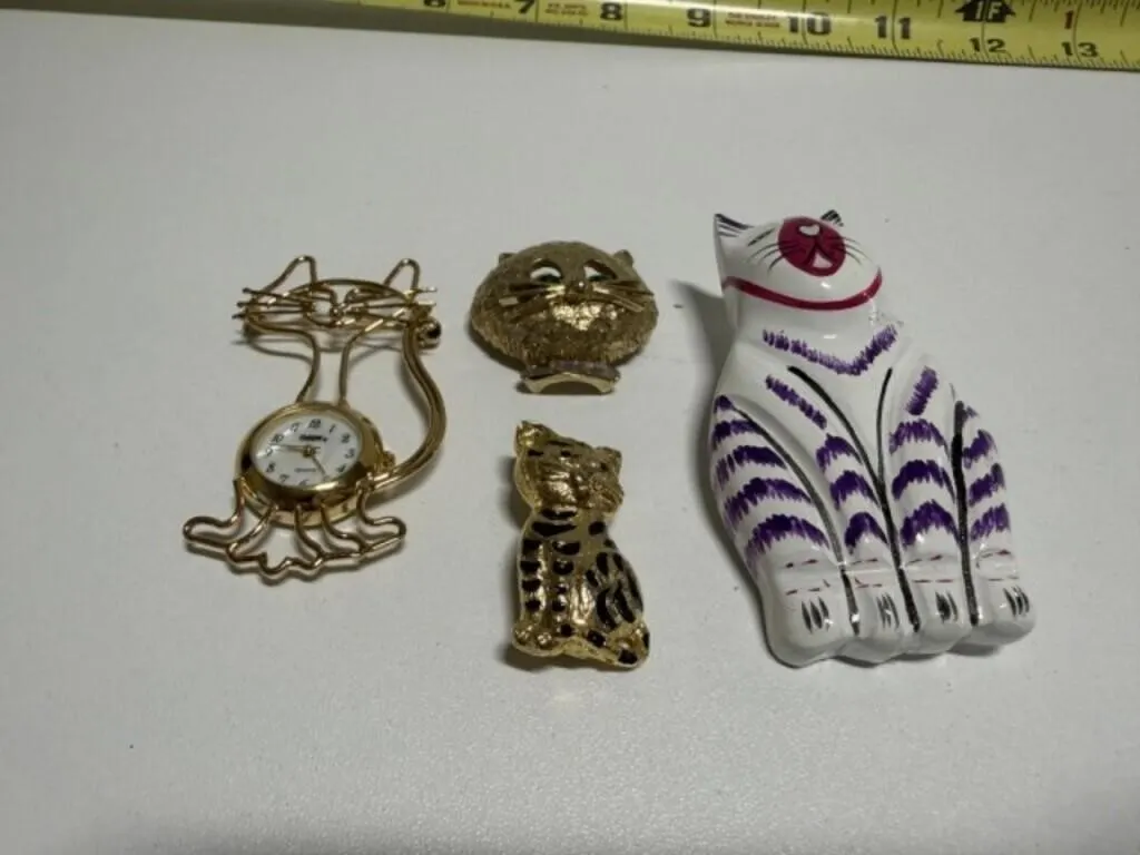 4 Cat Brooches 3 gold tone, 1 resin, 1 watch