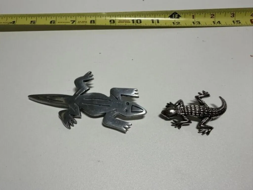 2 Lizard Silvertone Brooches SW Style, larges 4"