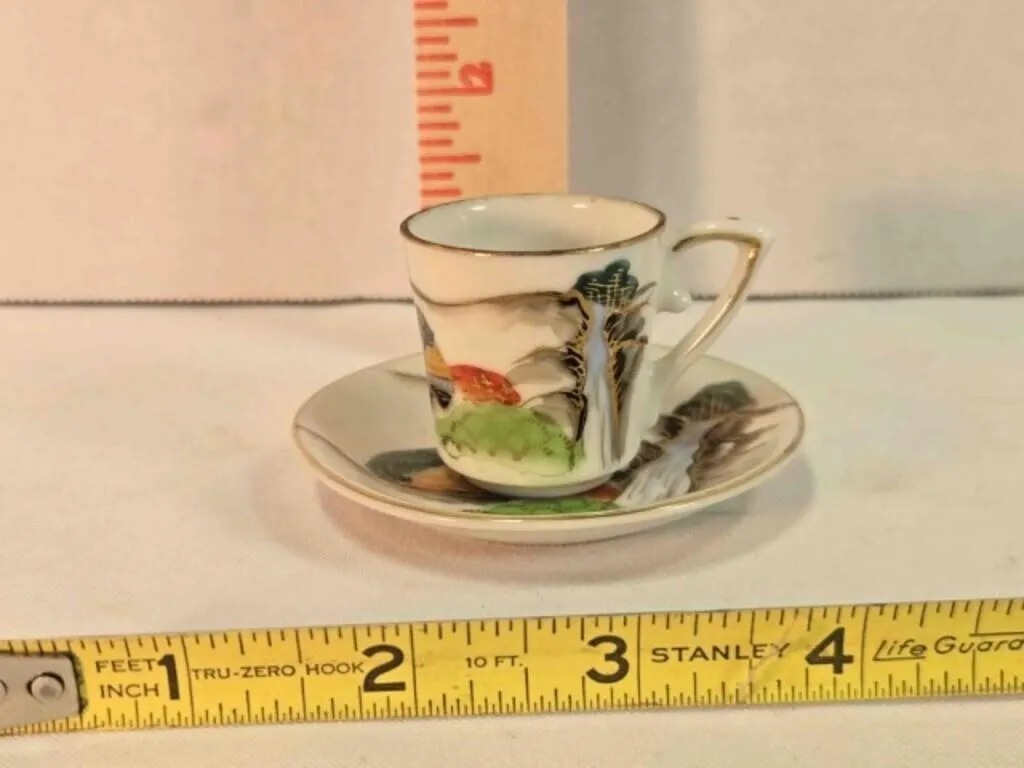 Miniature China teacup & saucer, 1�" tall