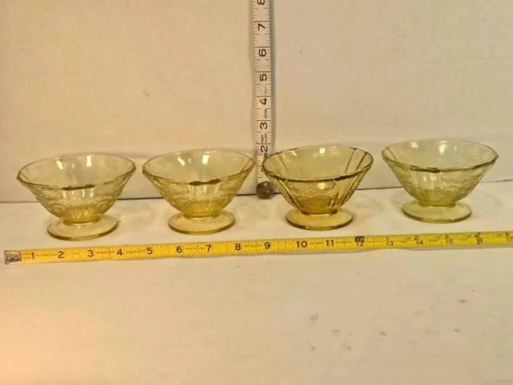 4 stemmed Madrid pattern dessert dishes