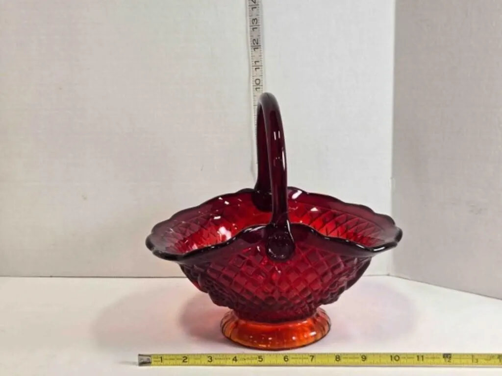 Red pressed glass bowl w/wavy rim, 10" tall
