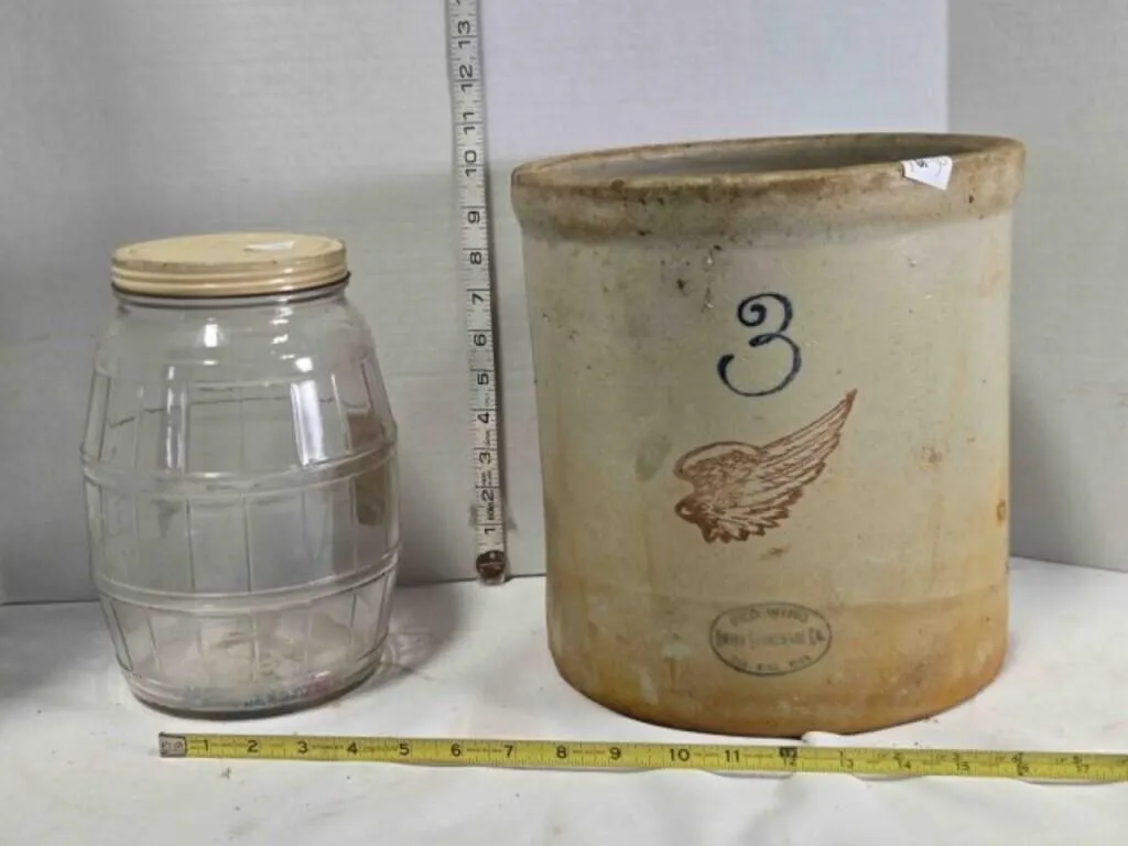 Red Wing Union stoneware & barrel shaped jar