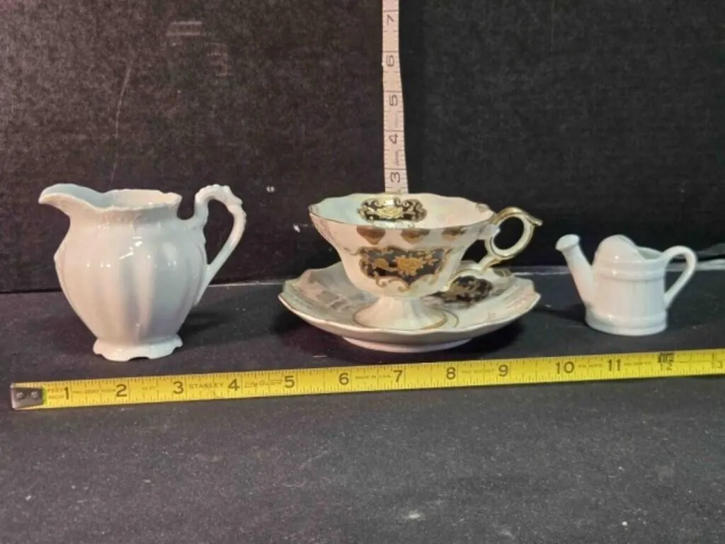 Lefton China cup & saucer, 2 porcelain pitchers