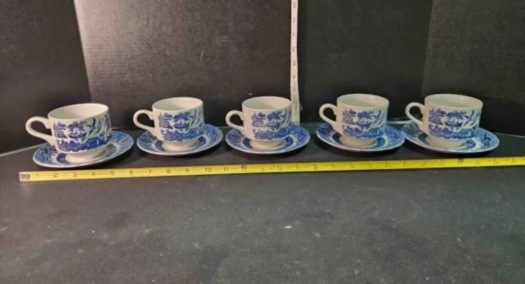 5 Churchill Blue Willow tea cup & saucer sets