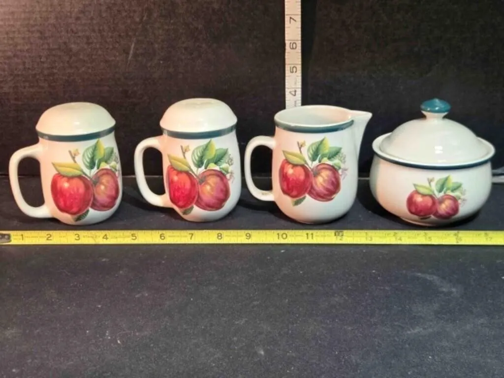 Casuals Creamer & Sugar Bowl, Salt/Pepper shakers