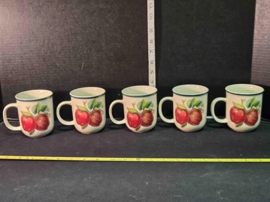 5 Casuals coffee mugs, 4" tall, Apple pattern