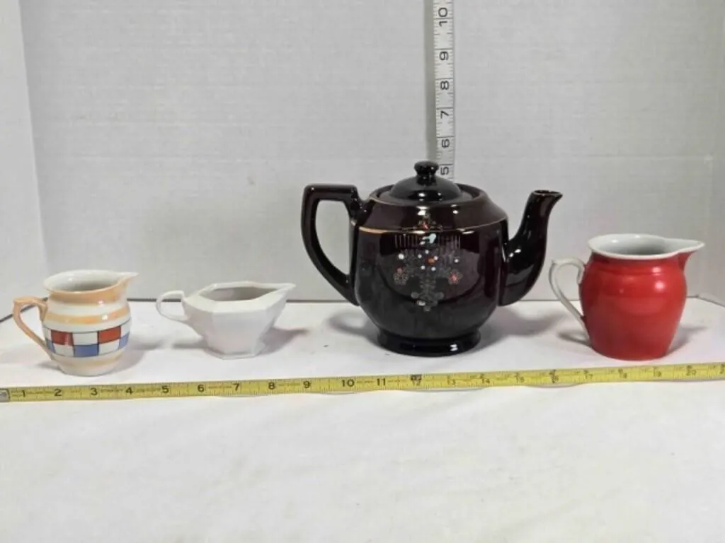 China Pitcher (5"), geometric pitcher, Erphila