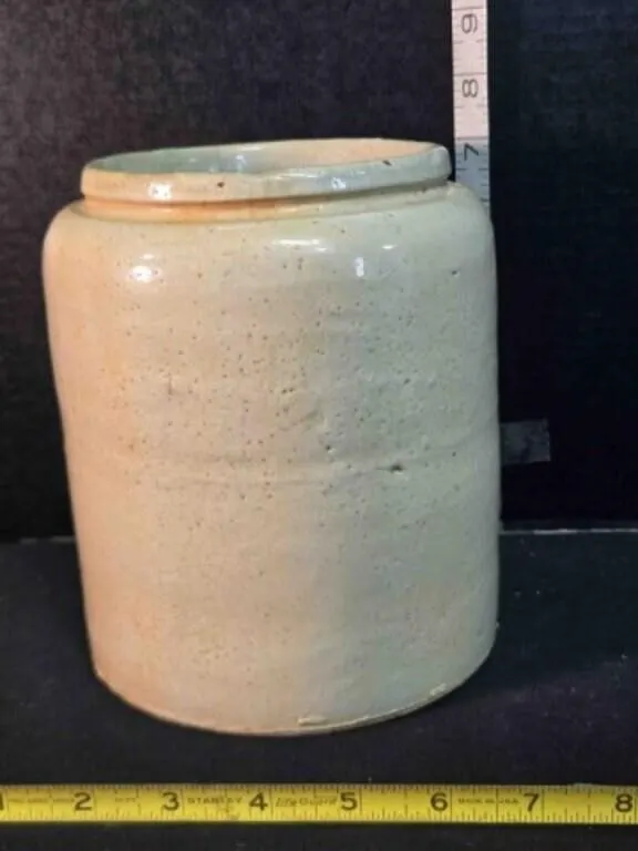 White crock jug, 7" tall