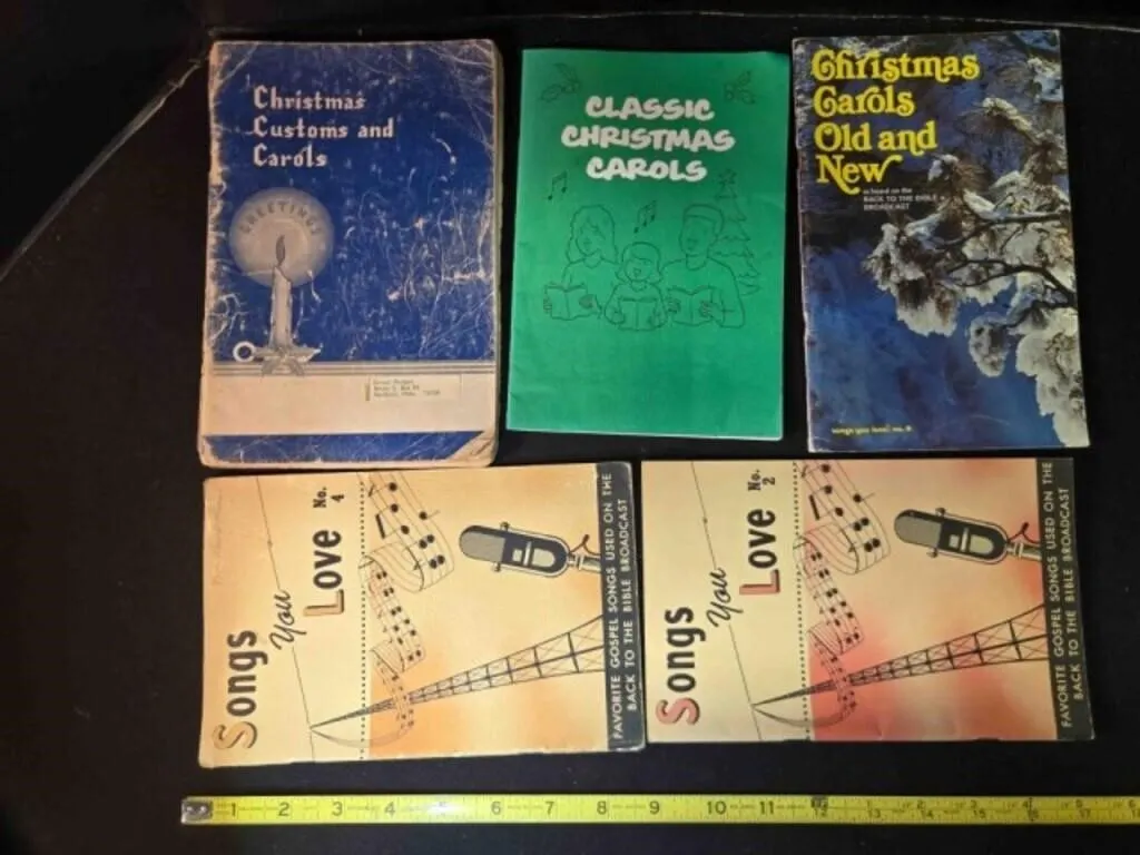 5 Christmas Carol & Hymn songbooks