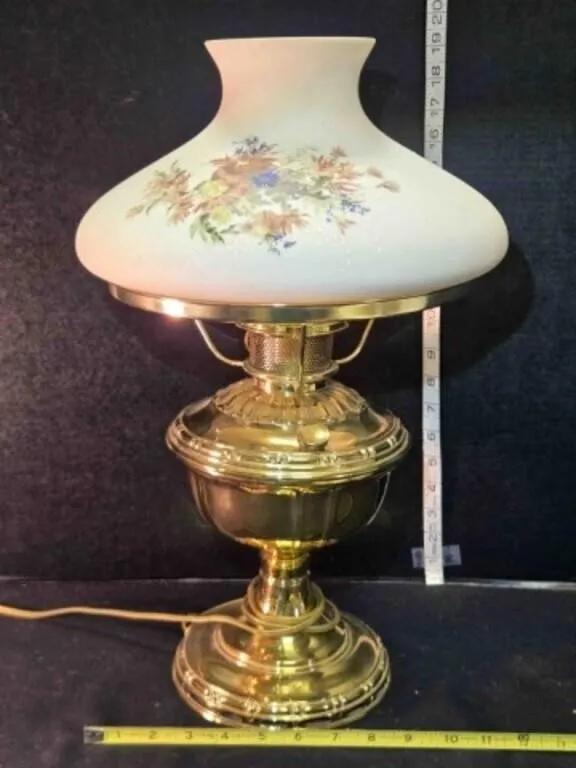 Aladdin brand lamp, electric gold-tone